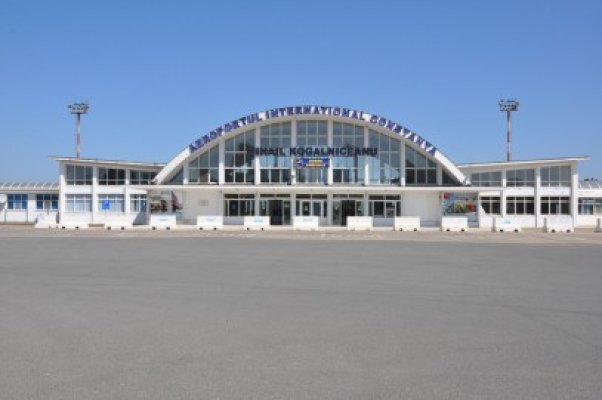 Aeroportul Mihail Kogălniceanu, deschis operării aeronavelor